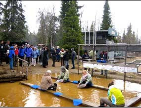 Photgraph of people panning for gold